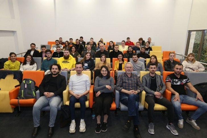 Erasmus öğrencilerinden Başkan Deniz Köken’e ziyaret G4