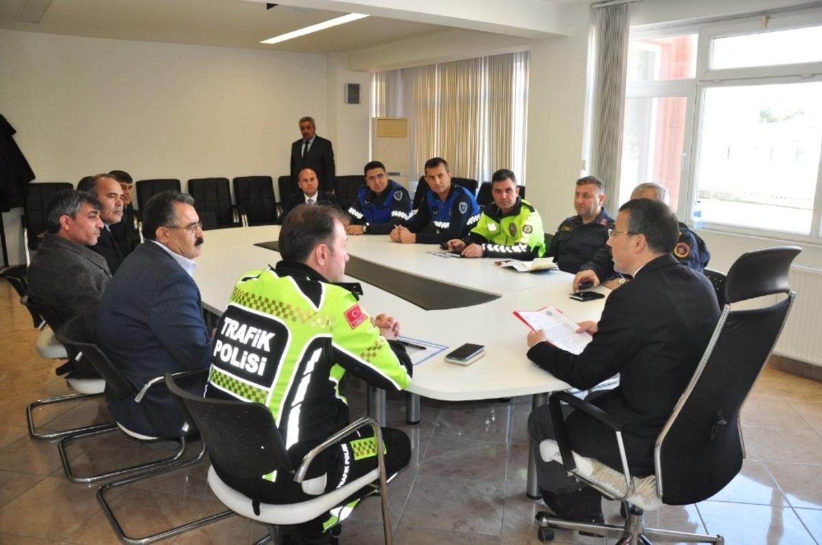 Otob&uuml;s kazaları ve alınacak &ouml;nlemler ele alındı