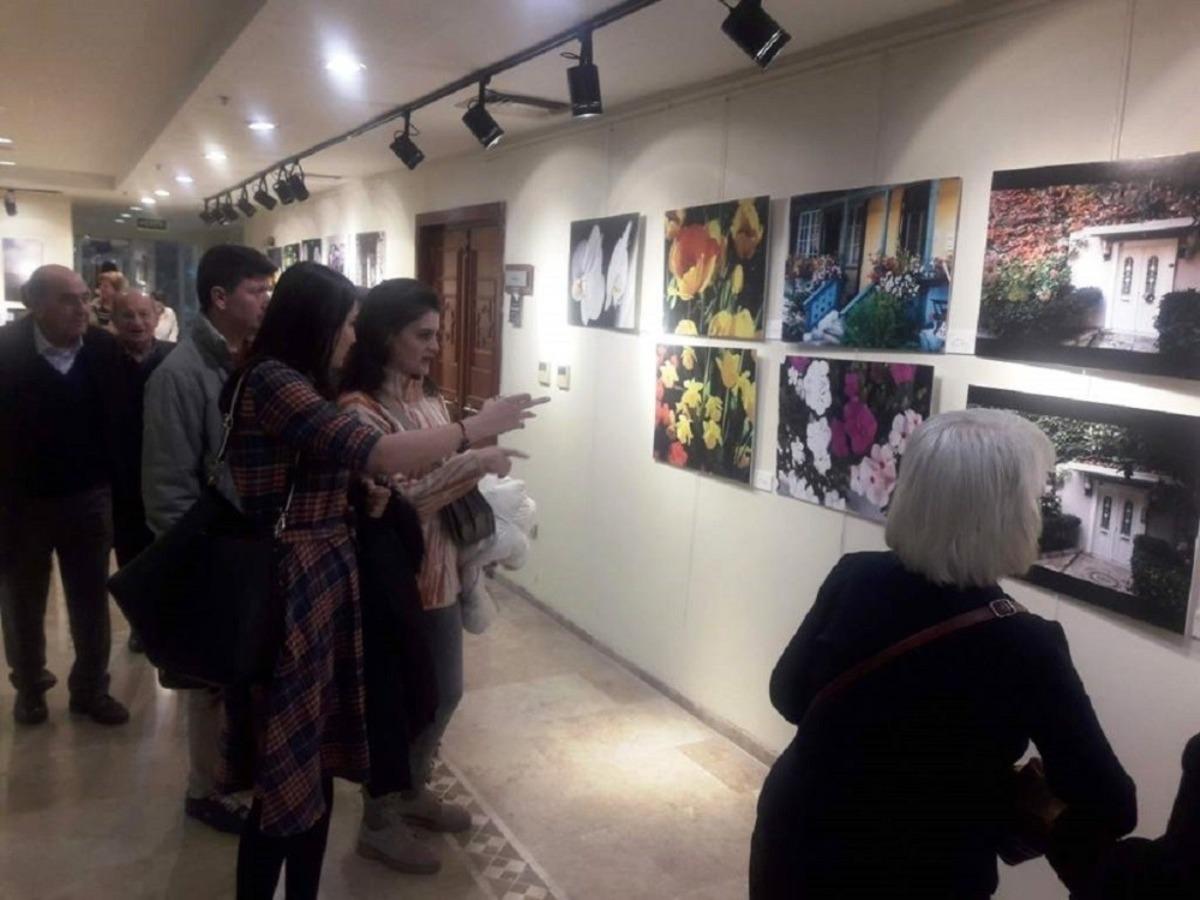 G&uuml;l Sara&ccedil;oğlu&rsquo;ndan ilk fotoğraf sergisi