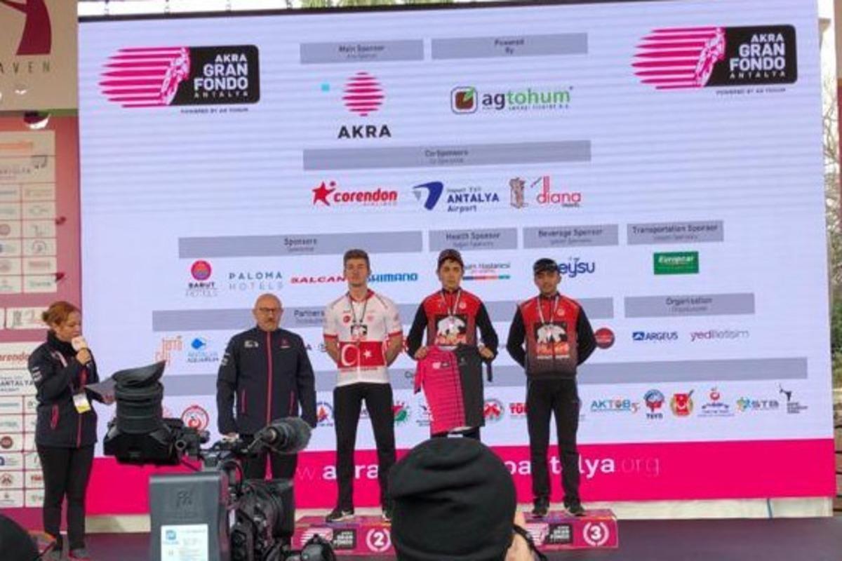 Fiberli Antalyaspor&rsquo;dan &ccedil;ifte başarı