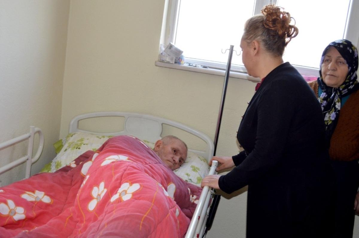 Sağlık M&uuml;d&uuml;rl&uuml;ğ&uuml; Yatalak Hastaların Yaşam Kalitesini Arttırmaya Devam Ediyor