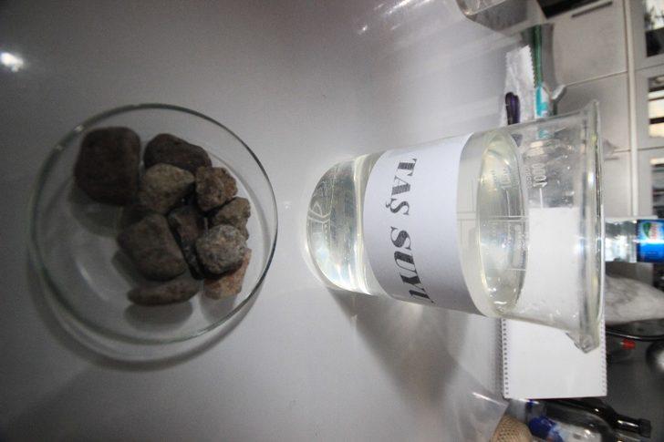 (Özel) İran’a korona virüsüne karşı taş suyu ile destek Türkiye’den G3