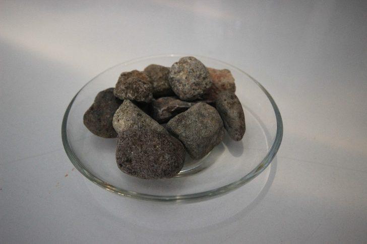 (Özel) İran’a korona virüsüne karşı taş suyu ile destek Türkiye’den G4