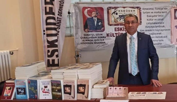 Eskişehir Defterdarı Rahim Taş’ın kitap tanıtımı, imza günü ve söyleşi G2