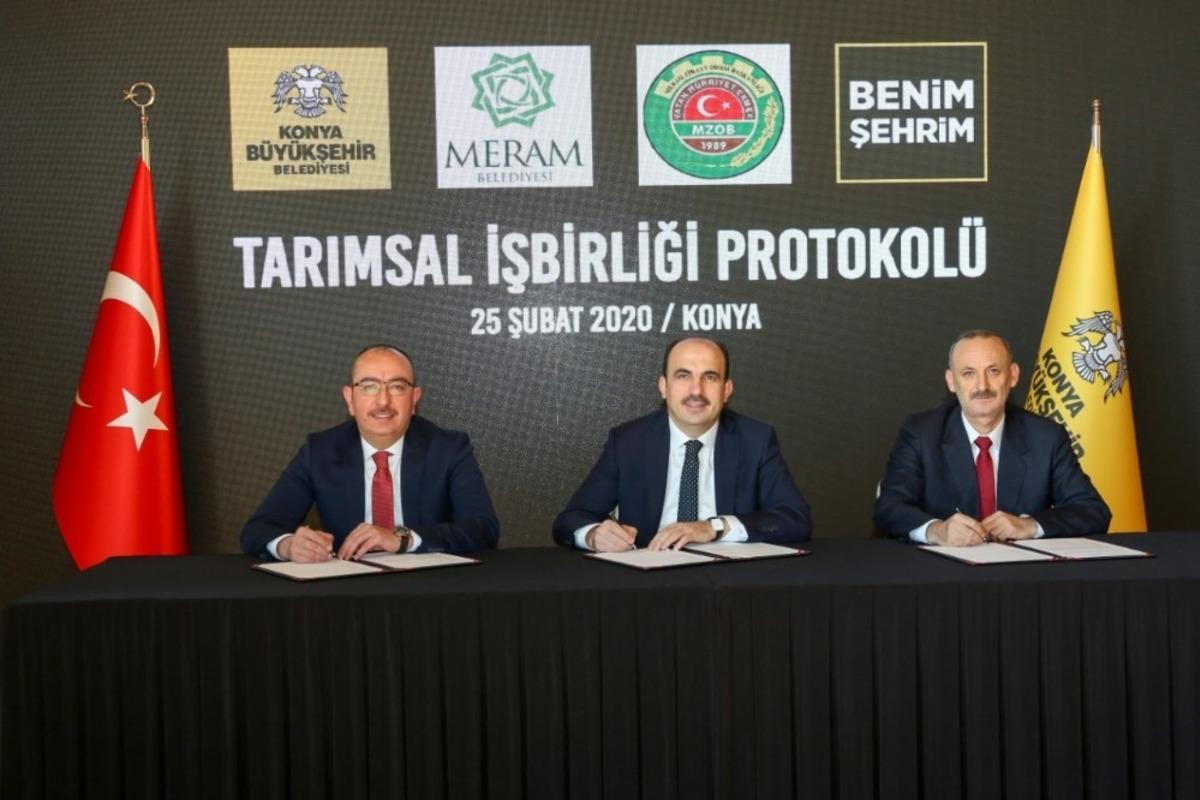 Meram &ccedil;ift&ccedil;isine ekipman desteği m&uuml;jdesi