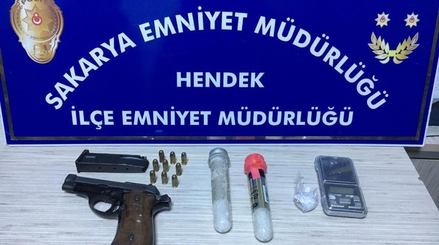 Sakarya’da uyuşturucu operasyonu: 2 tutuklu