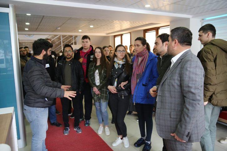 Yabancı öğrenciler Haliliye’nin hizmetlerine hayran kaldı G2