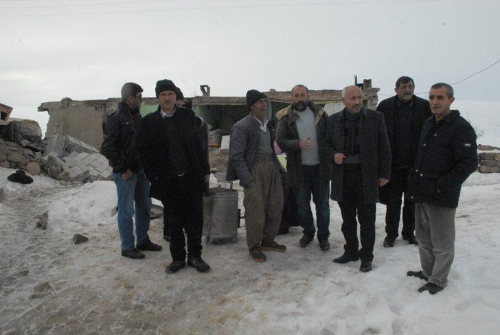 MHP’den depremzedelere ziyaret G1