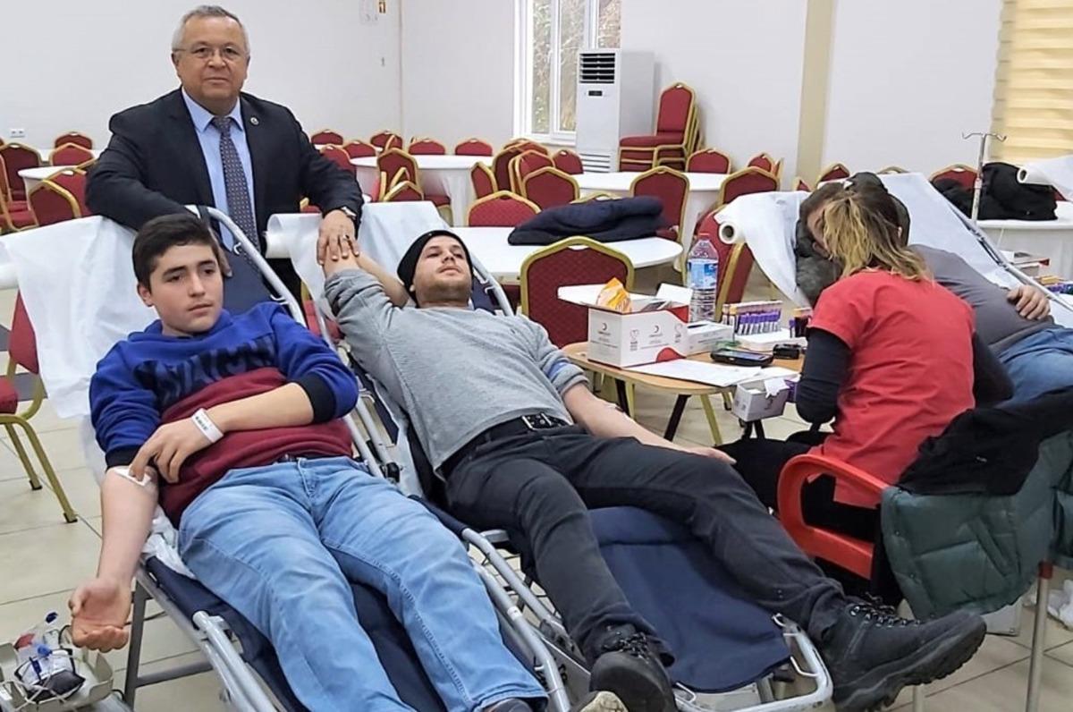 Ormanlı&rsquo;da rekor kan bağışı