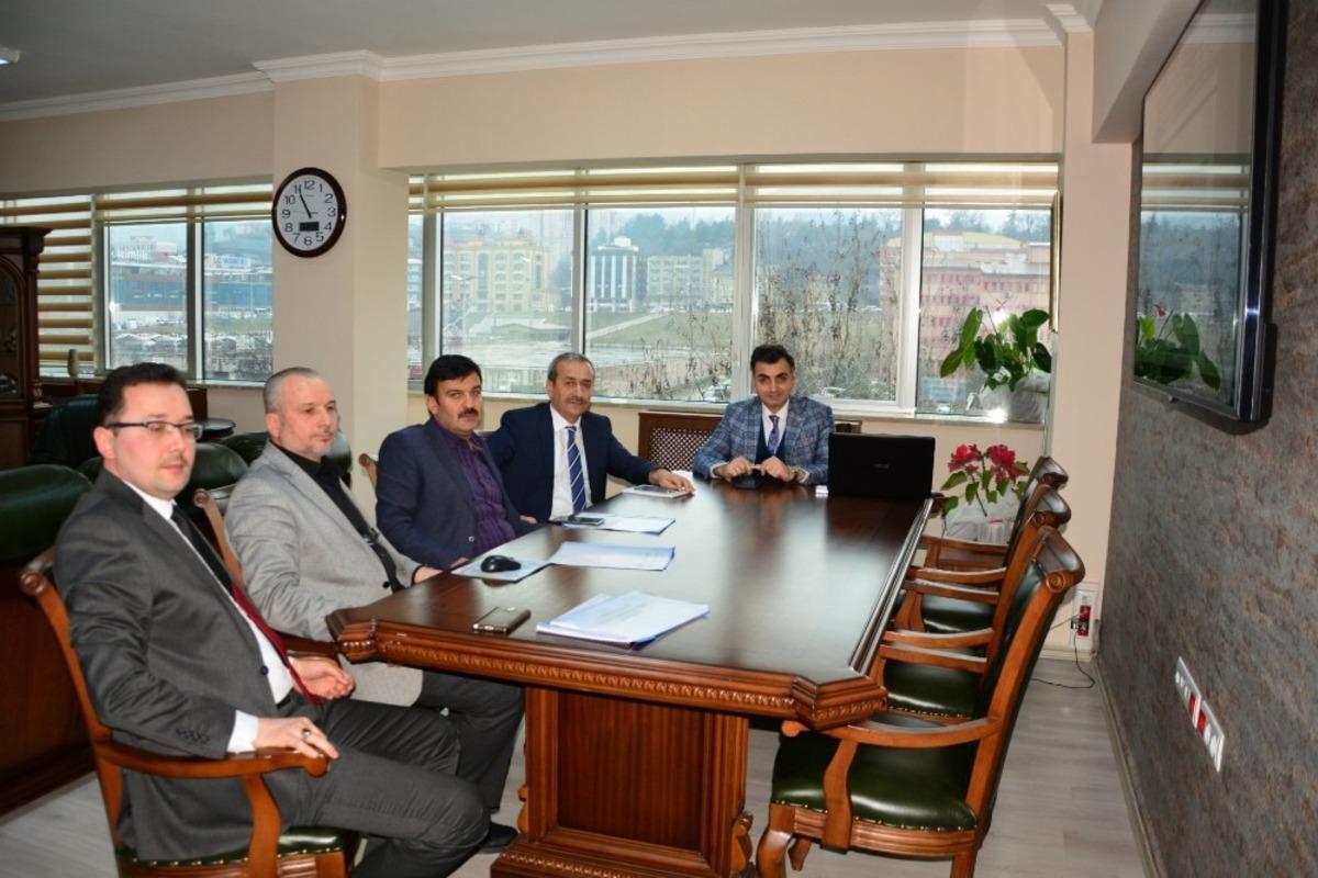 Karab&uuml;k&rsquo;te "Okulların Başarı Eylem Planı" değerlendirildi