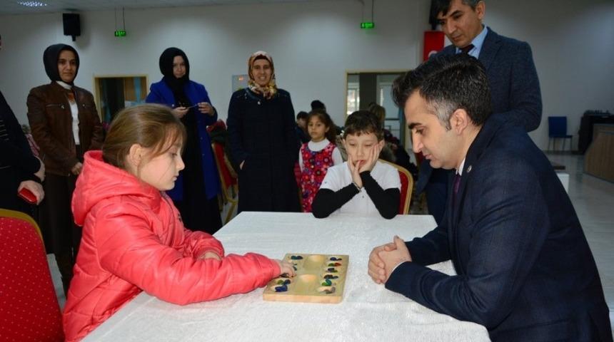 Karab&uuml;k&rsquo;te "Akıl ve Zeka Oyunları Turnuvası"