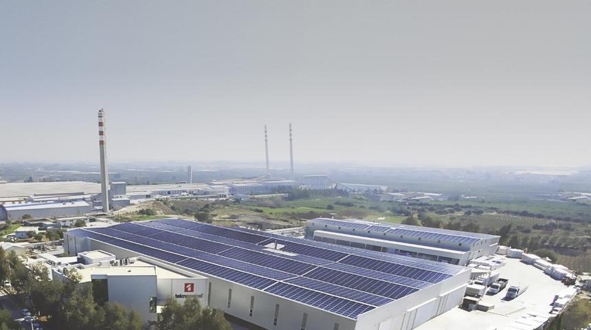 Kendi enerjisini kendisi &uuml;retiyor