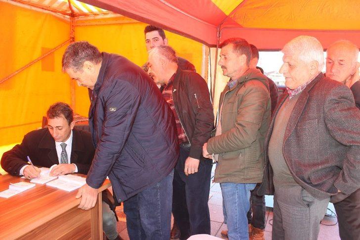 Manyaslı muhtarlardan İdlib’e yardım G3