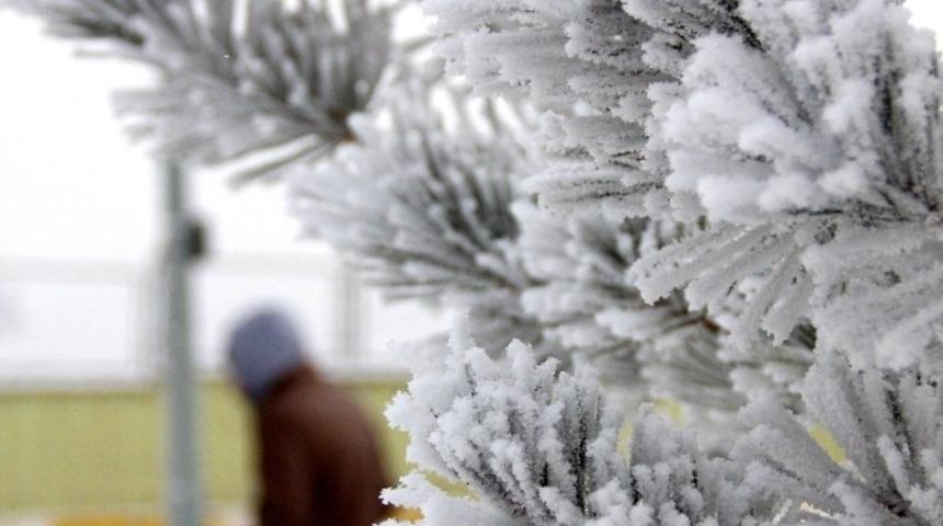 Bayburt’ta kar yağışı yerini soğuk havaya bıraktı