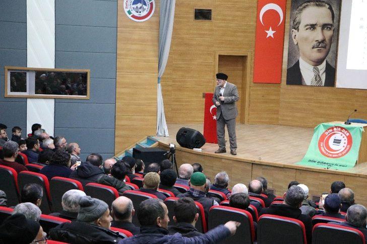 Necmettin Erbakan Kayseri’de anıldı G3