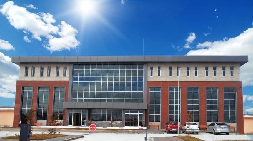 Kırşehir Sağlık M&uuml;d&uuml;rl&uuml;ğ&uuml; yeni hizmet binasına taşındı