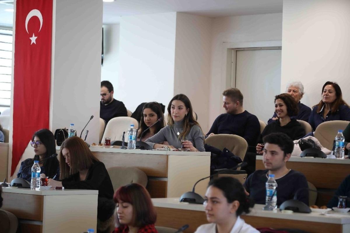 Avrupalı gen&ccedil;ler Bayraklı&rsquo;ya gelecek