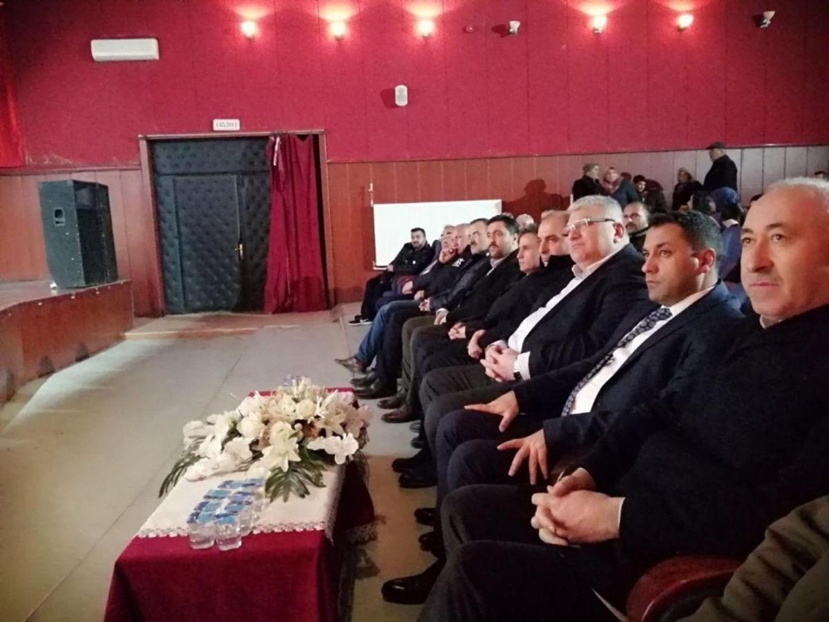 Elazığ t&uuml;rk&uuml;leri depremzedeler i&ccedil;in s&ouml;ylendi