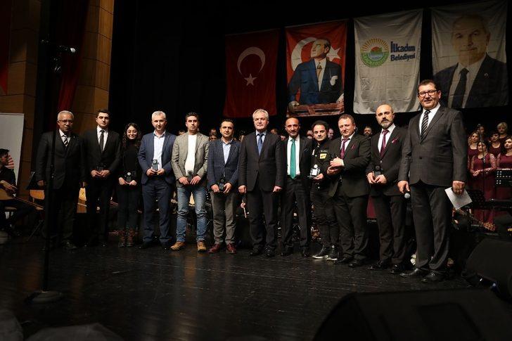 İlkadım Belediyesi THM Korosundan unutulmaz konser G4