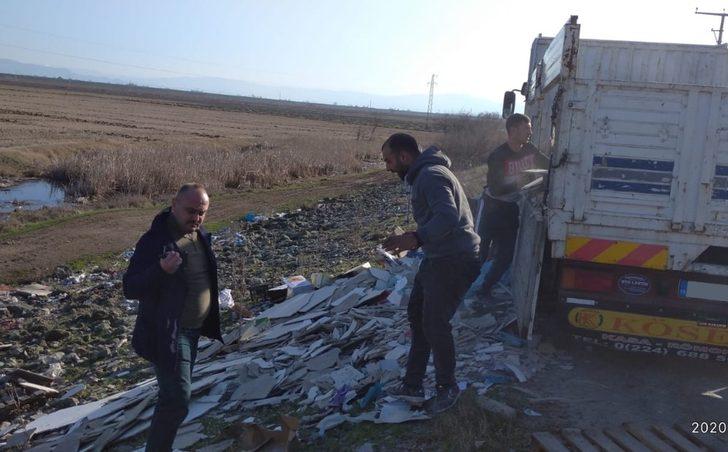 Karacabey’de izinsiz moloz dökümüne geçit yok G4