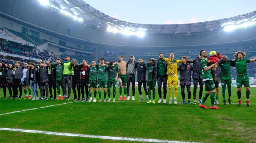 Bursaspor, S&uuml;per Lig yolunda zorlu virajda