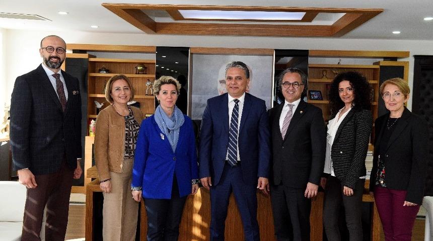 Yörük kadının özgürlüğünün simgesi ‘Mor Cepken’ tanıtılıyor