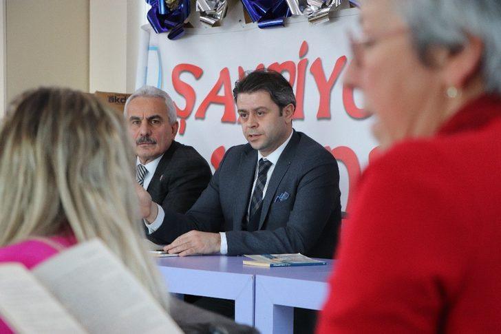 Muhtarlardan bin kitap bağışı G4