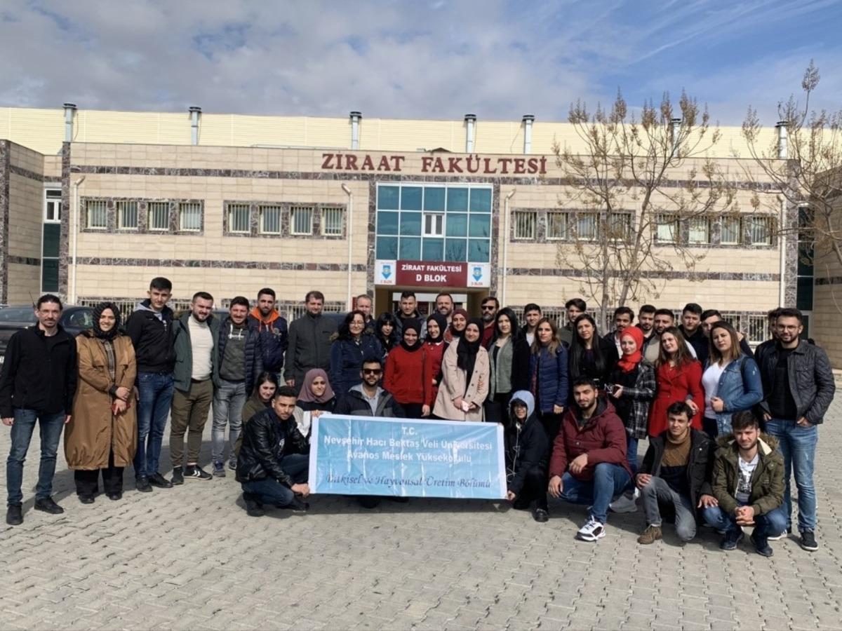 NEV&Uuml; Avanos MYO &ouml;ğrencileri Şanlıurfa 7.Tarım fuarına katıldı