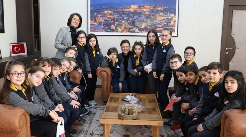 &Ouml;ğrencilerden Başkan K&ouml;se&rsquo;ye ziyaret