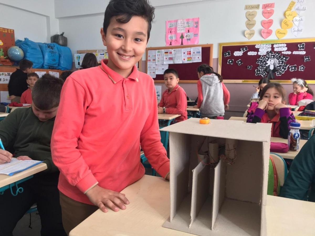 İlkokul &ouml;ğrencilerinden bilimsel projeler