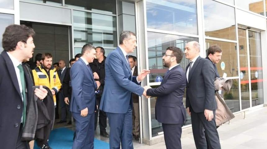 Başkan Gür’den ikinci fen lisesi talebi