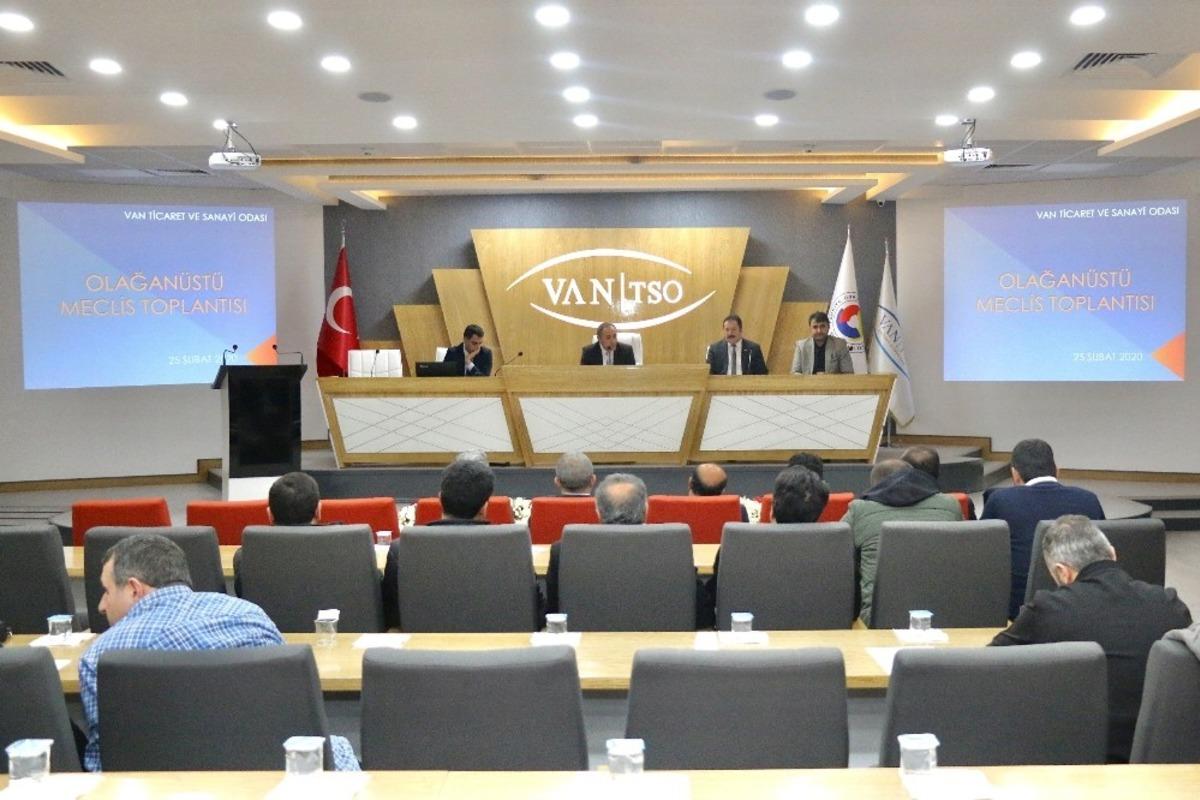 Van TSO depremzedeler ve koronavir&uuml;s i&ccedil;in toplandı