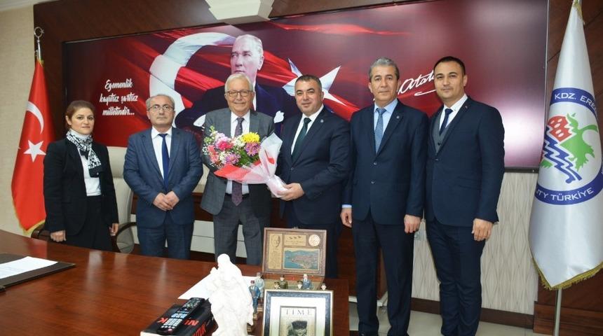 Vergi dairesi m&uuml;d&uuml;r&uuml; ve &ccedil;alışanları Posbıyık&rsquo;ı ziyaret etti