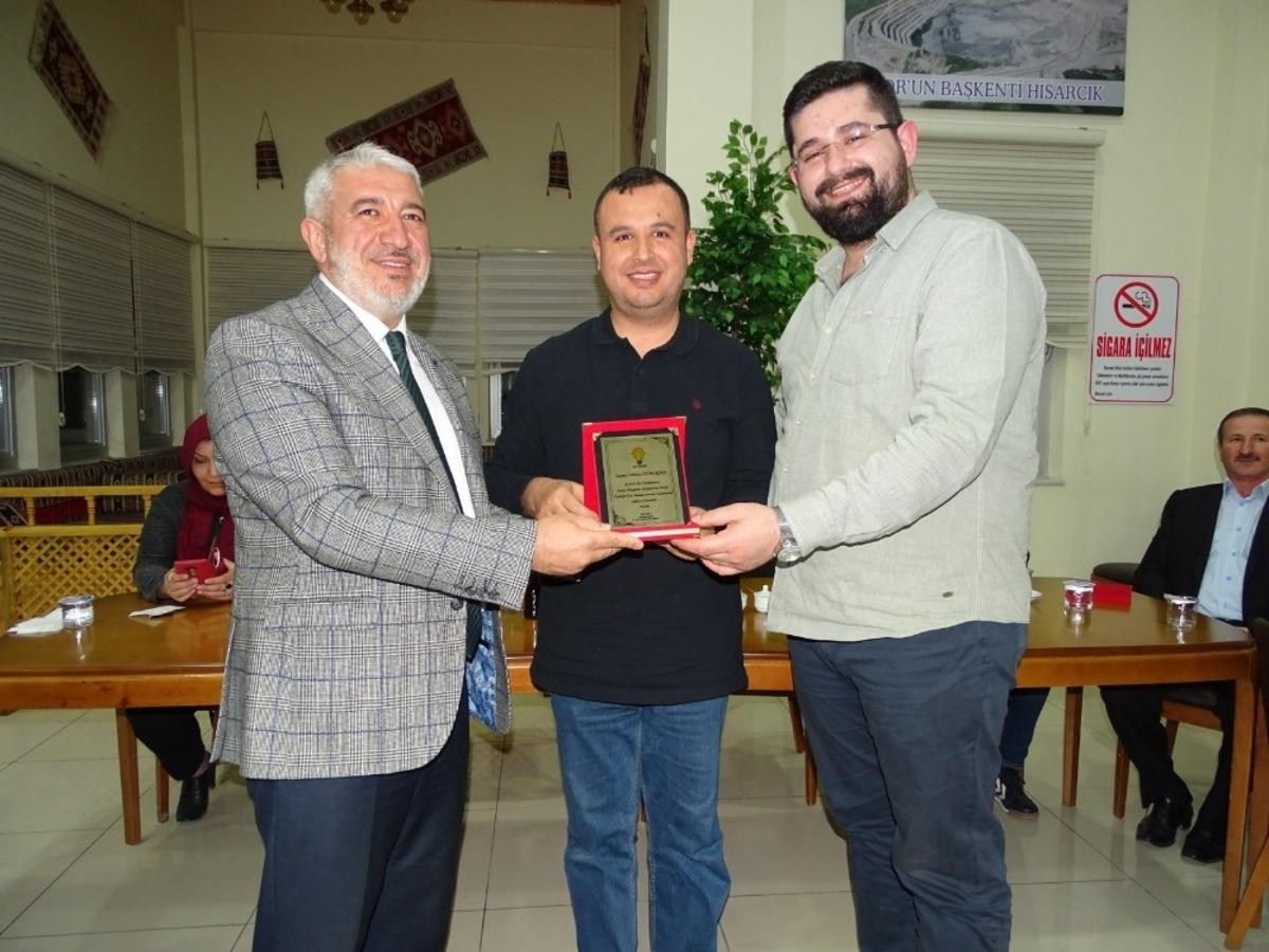 Başkan Var:  &ldquo;AK Parti hem dava, hem vefa hareketidir&rdquo;