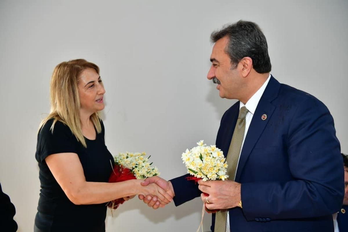 &Ccedil;etin: "&Ccedil;ukurova&rsquo;da yaşayanlar &ccedil;ok mutlu"