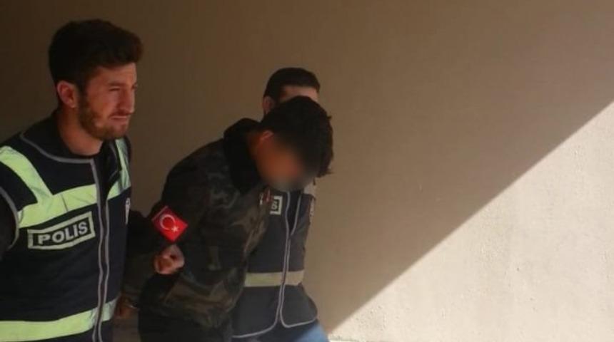 Kendilerini polis olarak tanıtıp, vatandaşı 100 bin TL dolandırdılar