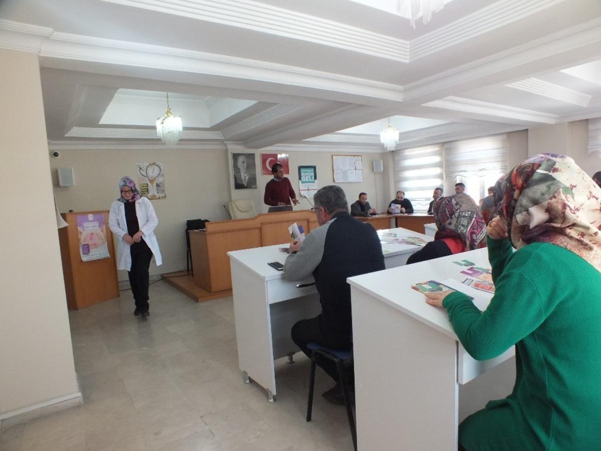 Belediye Personeline &lsquo;Madde Bağımlılığı ve Rahim Ağzı Kanseri&rsquo; Semineri