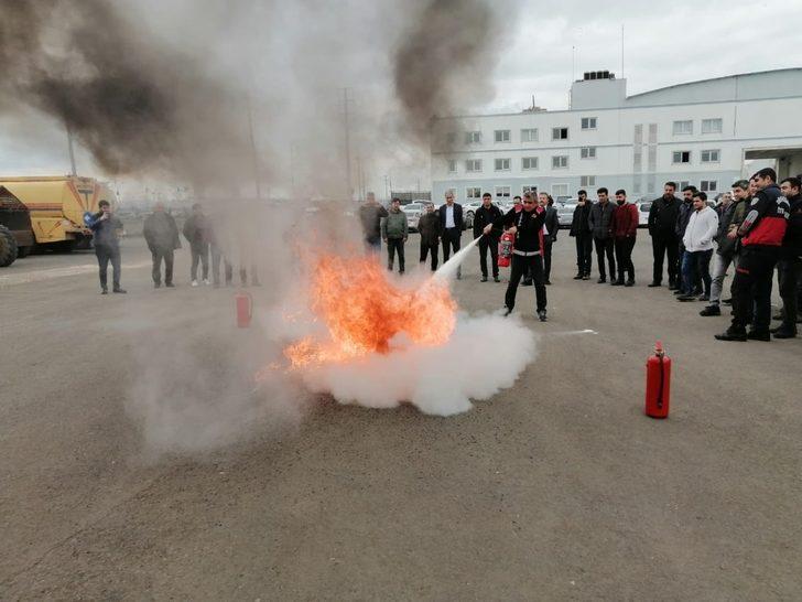 Bağlar Belediyesi personeline itfaiye eğitimi G2