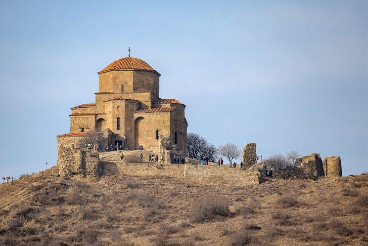 Tiflis ziyaretçilerini büyülüyor G3