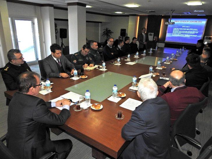 Çeşme’de limanda nefes kesen tatbikat G2