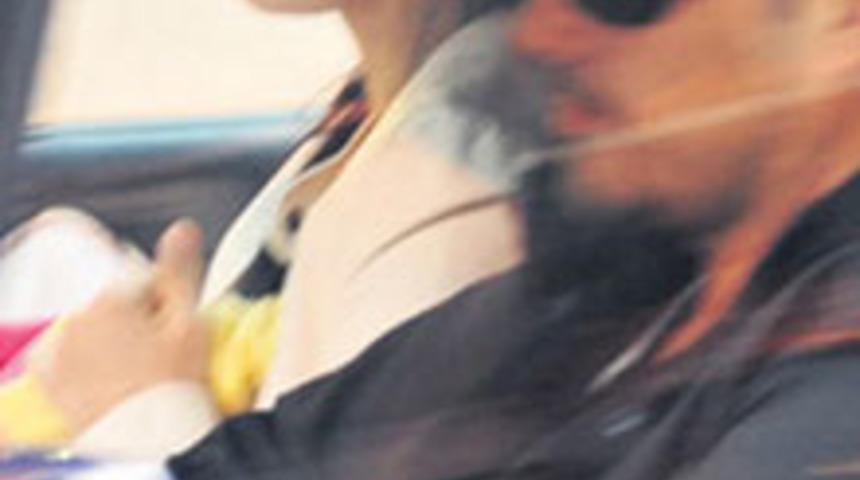 Bebek &Ouml;n Koltukta!