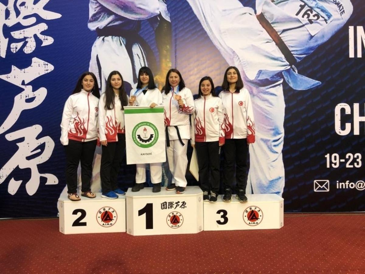 Avrupa Şampiyonası&rsquo;ndan 2 Bronz Madalya