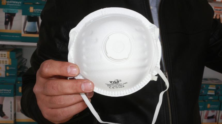 Korona virüsü öncesi 7 liraya satılan maskeler şimdi 120 lira