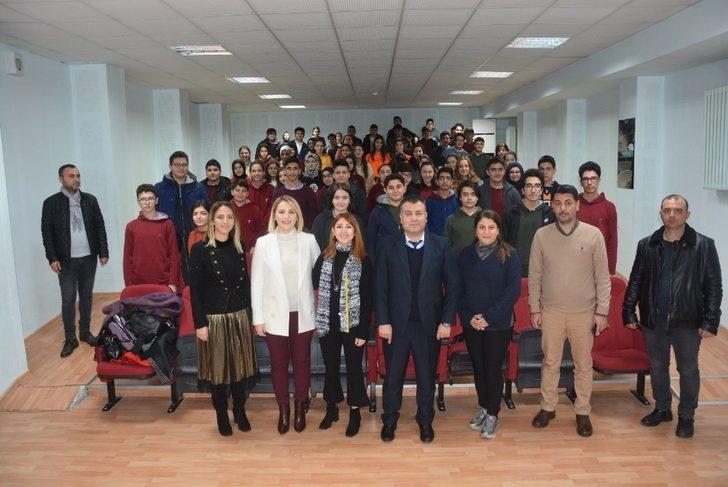 Vedat Topçuoğlu Lisesinde ‘akran zorbalığı’ anlatıldı G4