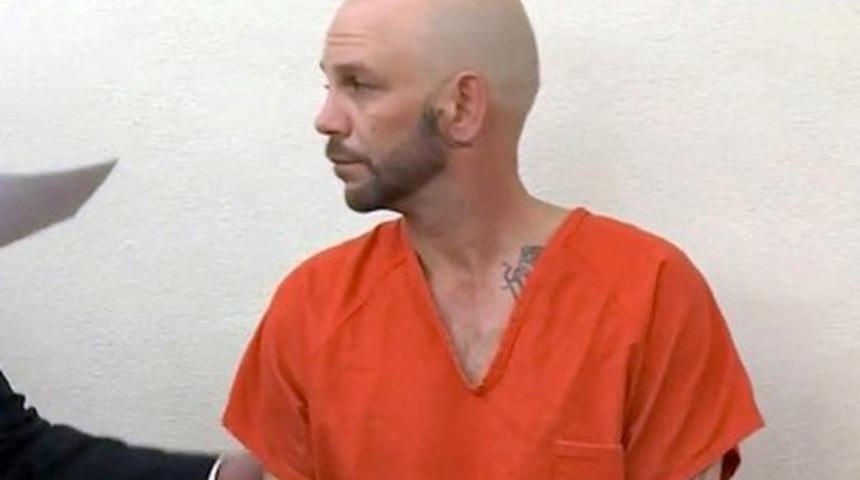 İş mülakatı diye kandırıp tecavüz etti!