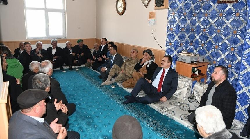 Vali Akbıyık’tan Başkan Zibek’e taziye ziyareti