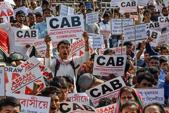 Assam'da çok sayıda Müslümanı etkileyen vatandaşlık yasası değişiklikleri büyük tepki çekmiş ve gösterilerle protesto edilmişti