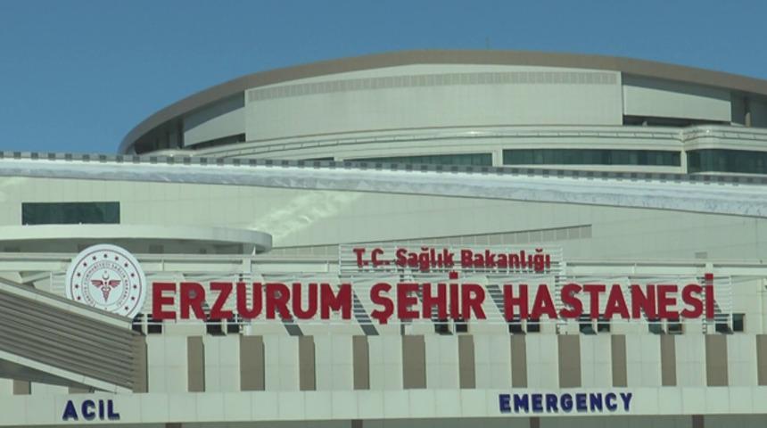 Erzurum Şehir Hastanesi karantina hastanesine d&ouml;n&uuml;şt&uuml;r&uuml;ld&uuml;! Vali Memiş'ten a&ccedil;ıklama