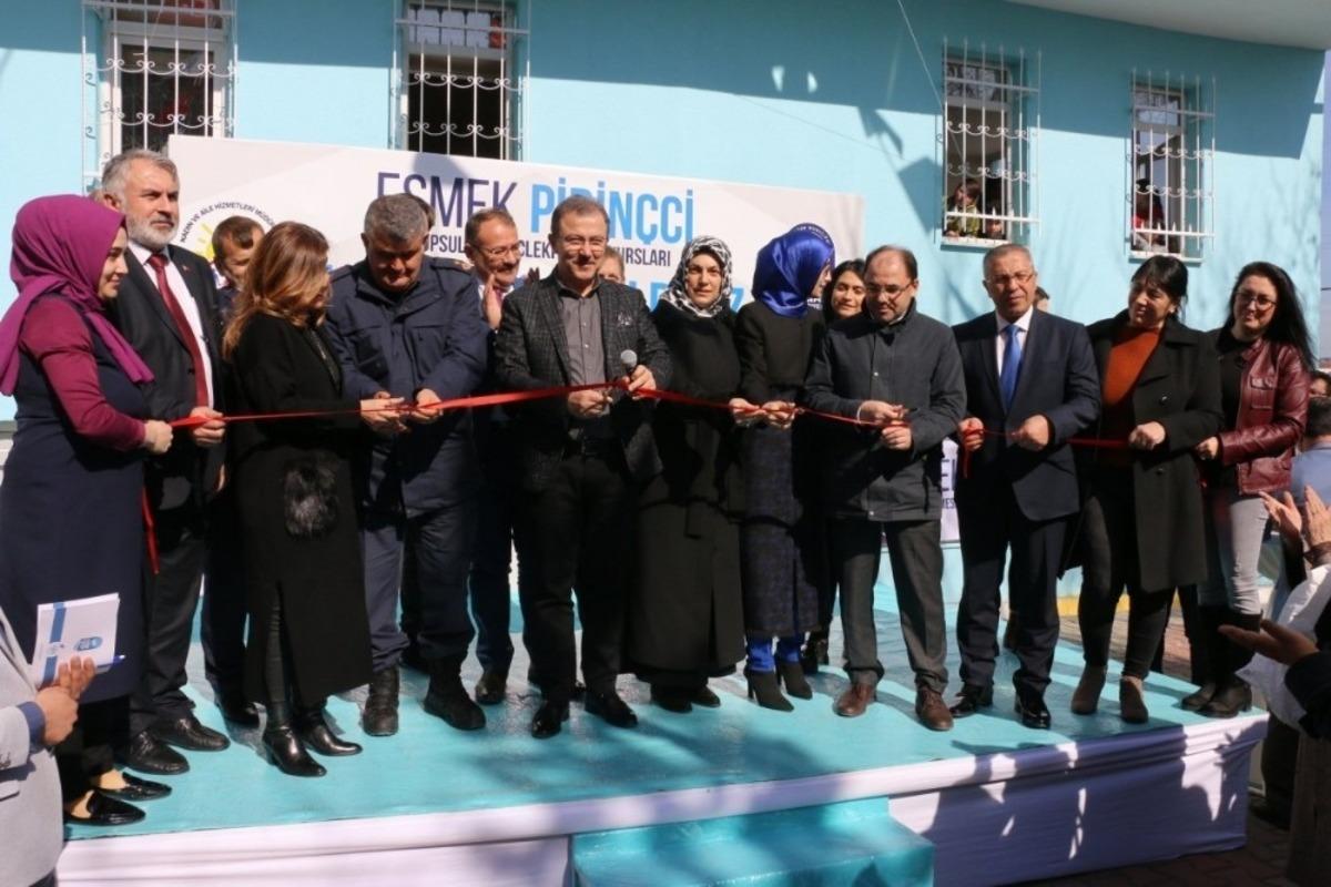 ESMEK Pirin&ccedil;&ccedil;i Şubesi a&ccedil;ıldı