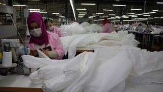 Koronavirüs için özel olarak ürettiler, siparişe yetişemiyorlar